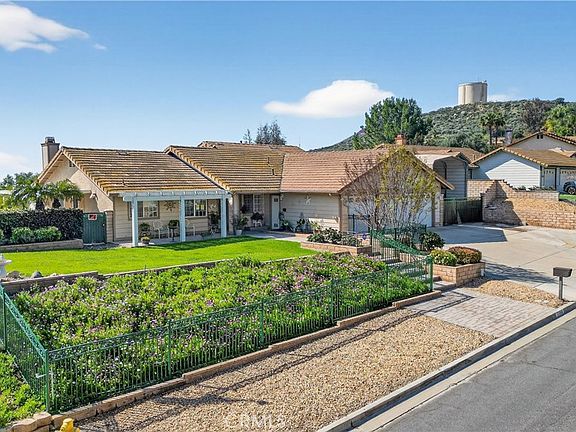 4th image of 7148 Ridgeline Dr