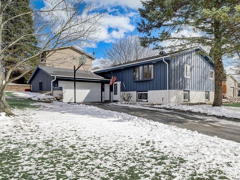 1511 Green Tree Rd, West Bend, WI 53090 Zillow