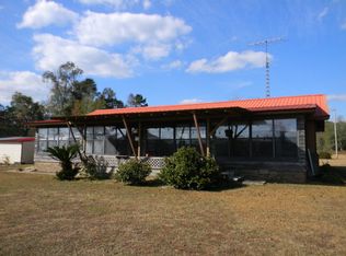 32307 Fishermans Rd, Gantt, AL 36038