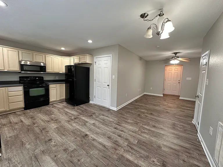 863 Blue Spruce Way #863 — Photo 10