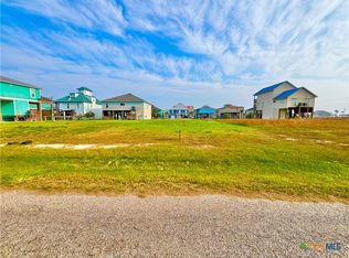44 Kingfisher St, Pt O Connor, TX 77982