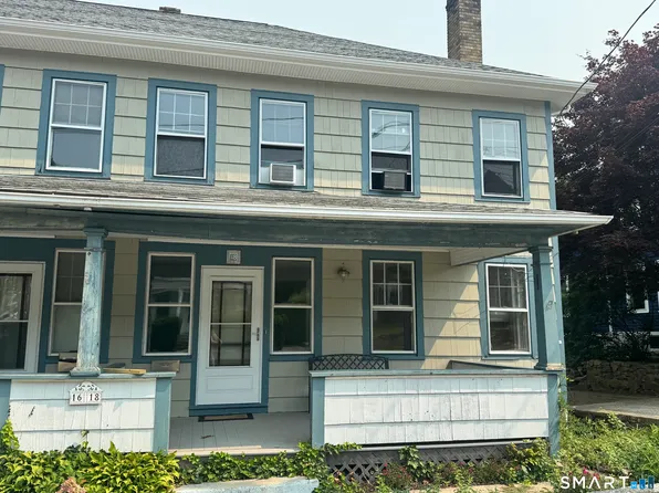 18 Spicer Ave, Groton, CT 06340