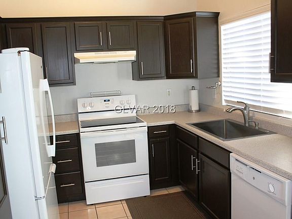 5th image of 7861 Blue Charm Ave