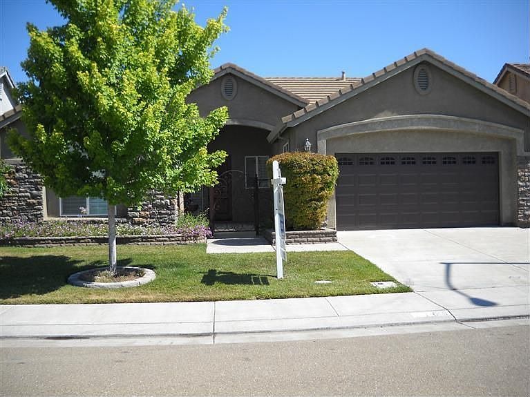 1st image of 2109 Olivia Way