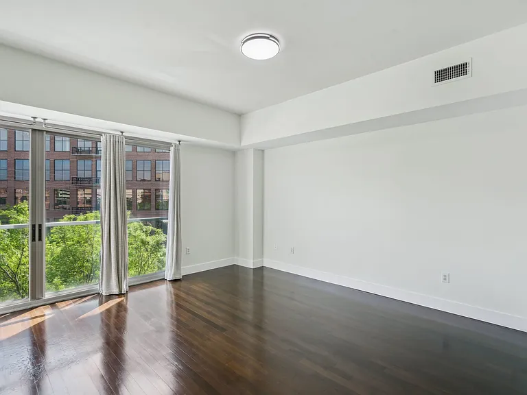 1100 Howell Mill Rd NW #307 — Photo 16