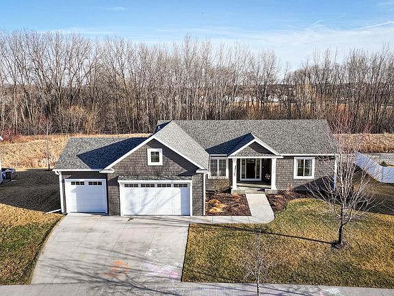 2nd image of 5476 Ridgeview Dr NW