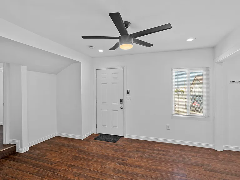 605 E Williams St #1 — Photo 7