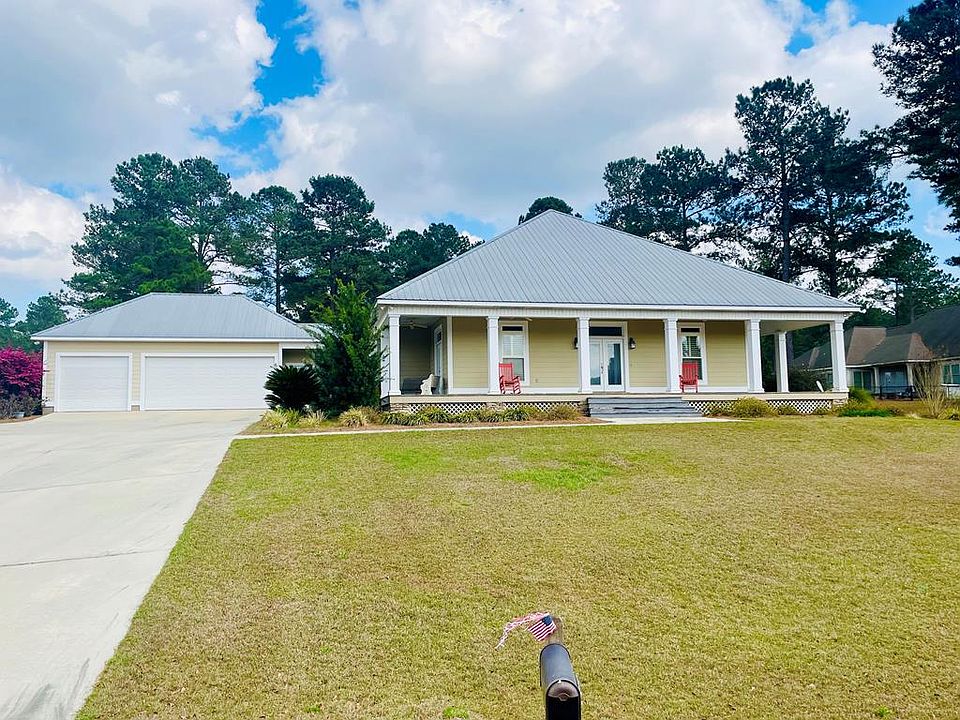 1st image of 176 Bocage Dr