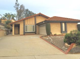 718 Calaveras Dr, Walnut, CA 91789