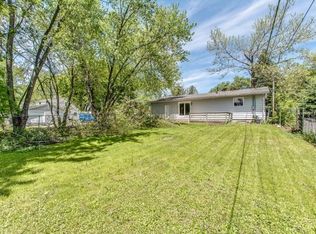 403 Highland Rd, Grayslake, IL 60030