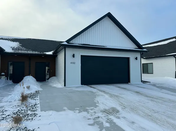 4102 Haven Ct, Grand Forks, ND 58201