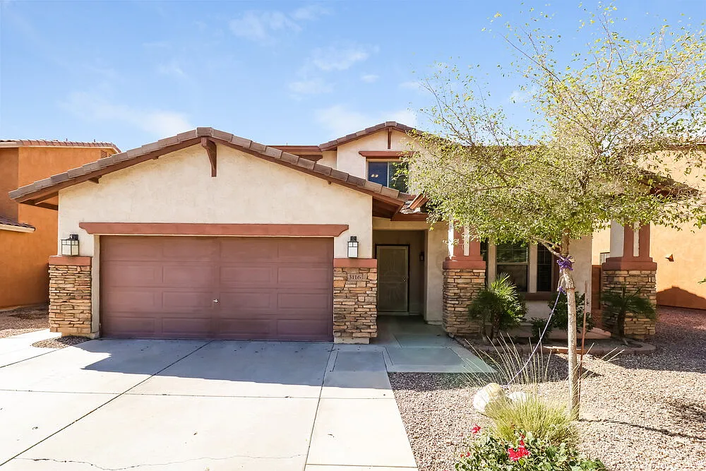 5 bed, 3.0 bath, 2609 sqft, $2,455 — Photo 1