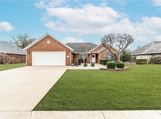 136 Fox Run Cir, Centerton, AR 72719