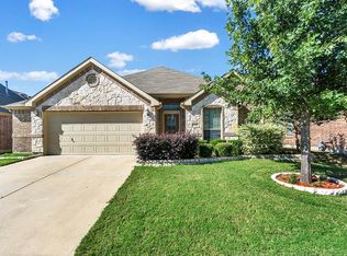 905 Silktree Dr, Fate, TX 75087