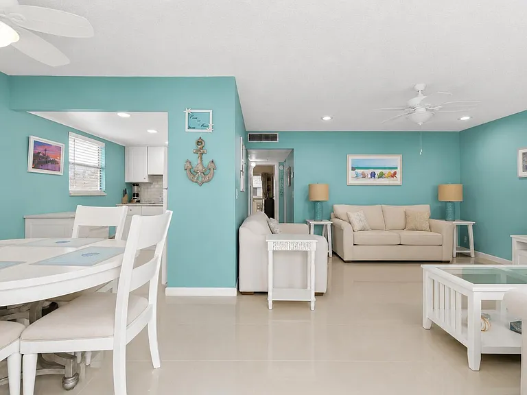 520 Monaco Park #K — Photo 2