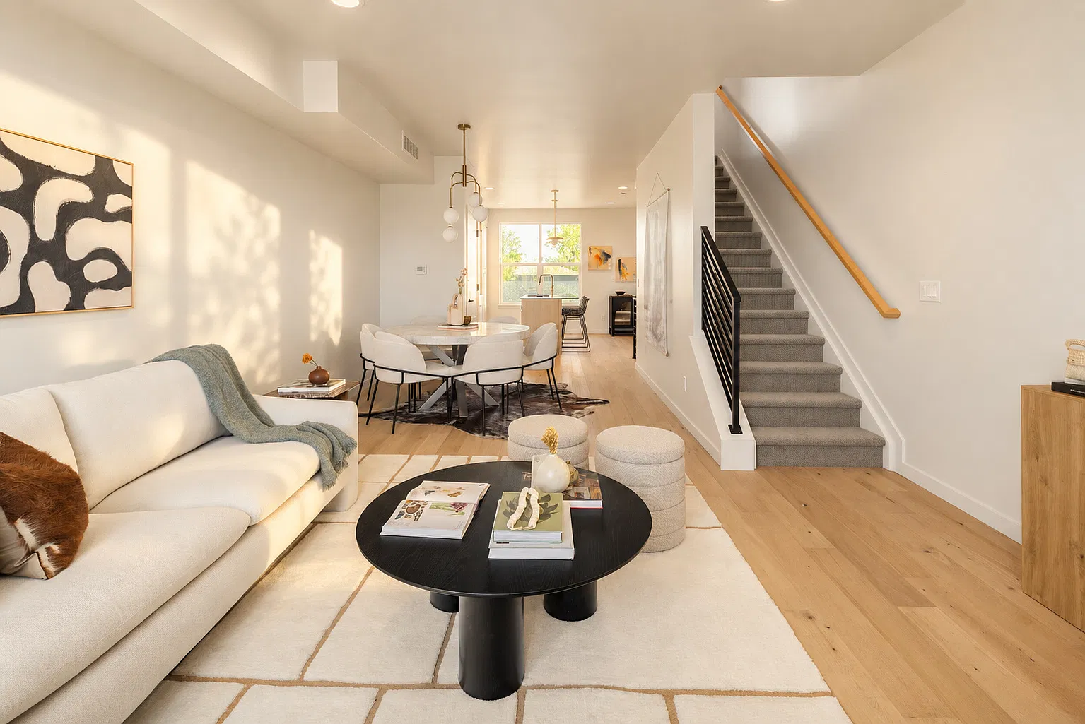 2 bed, 1500 sqft, $2,975 — Photo 1