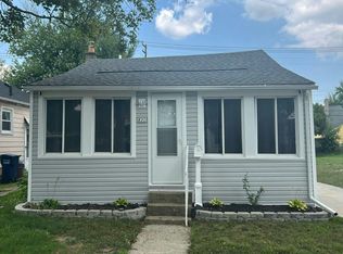 830 White Ave, Lincoln Park, MI 48146