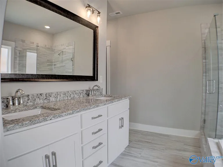 439 Ripple Lake Dr SW — Photo 9