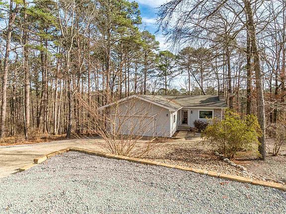 2nd image of 27 Malaga Cir