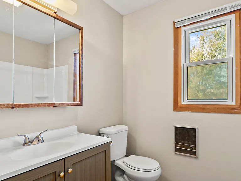 114 W Grant St #2 — Photo 22