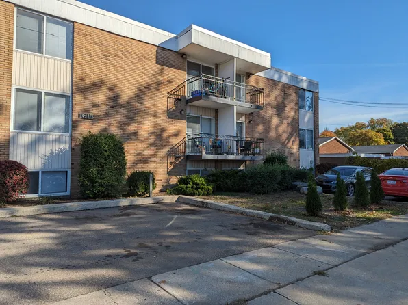 1615 Nottingham Ave, Kalamazoo, MI
