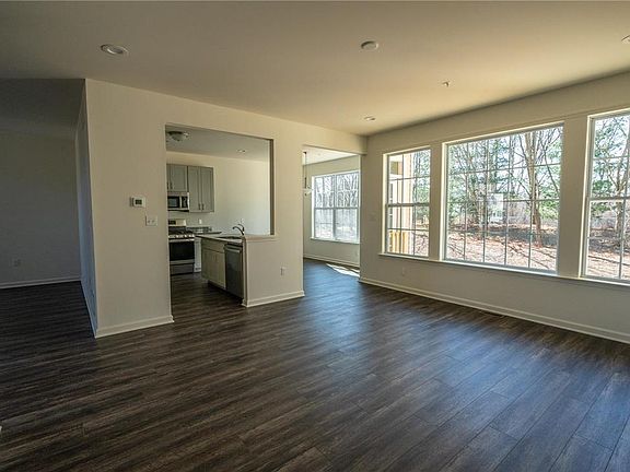 5th image of 885 Iron Ln #53