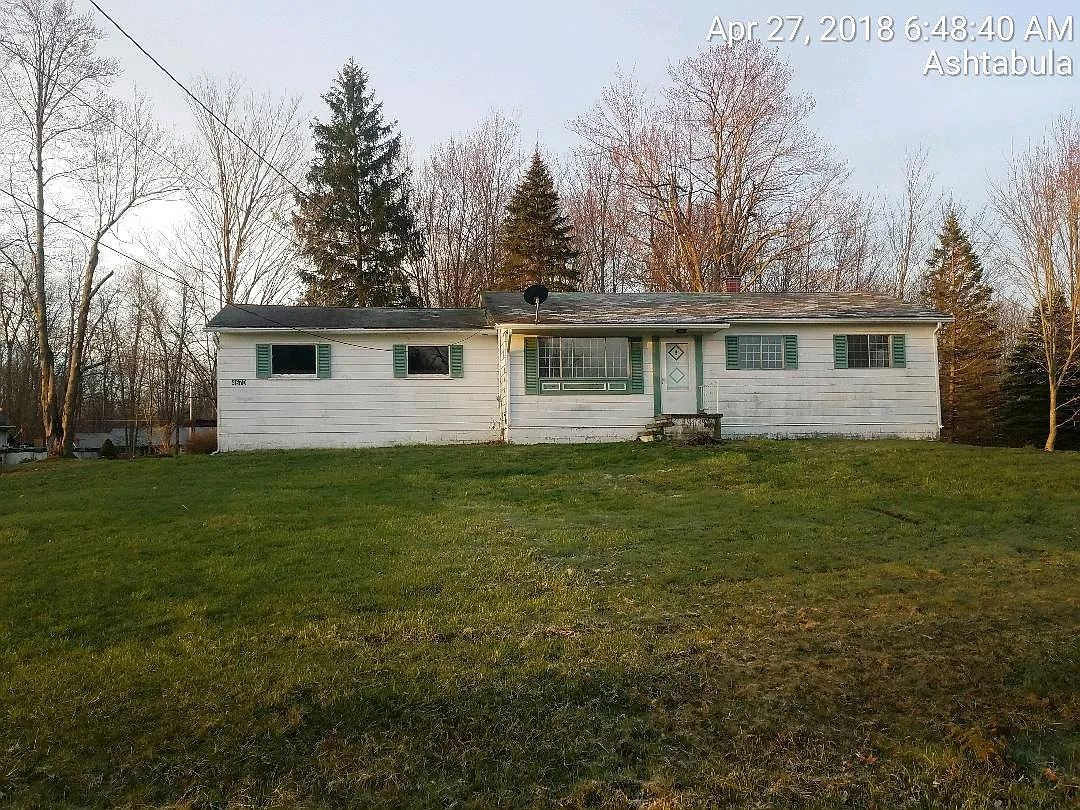 4670 Knickerbocker Cir photo 1