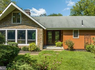 698 Spruce Dr, West Chester, PA 19382