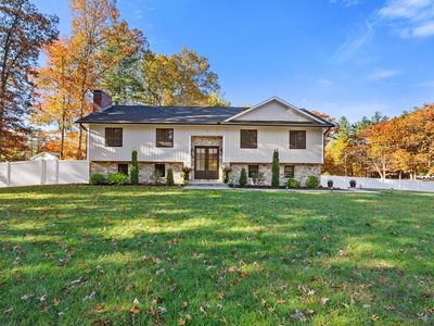 3 Robin Dr, Hudson, NH, 03051