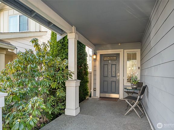 2nd image of 3206 Festival Avenue E