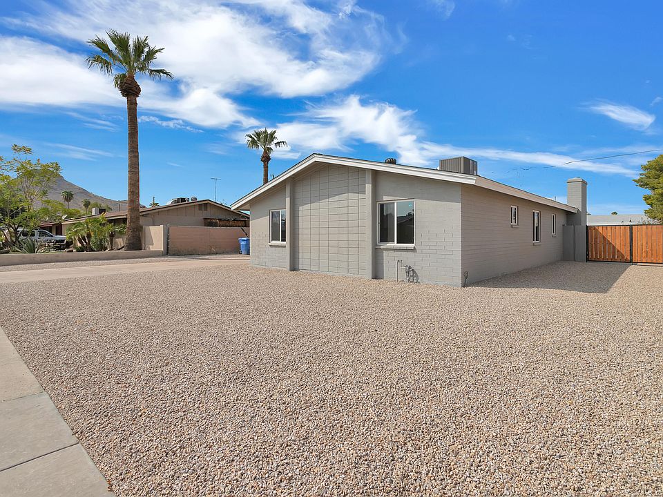 1st image of 2226 E Vista Dr