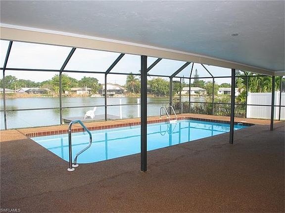 4th image of 15670 Lake Candlewood Dr