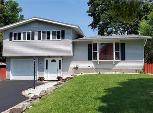 104 Kenny St, Fayetteville, NY