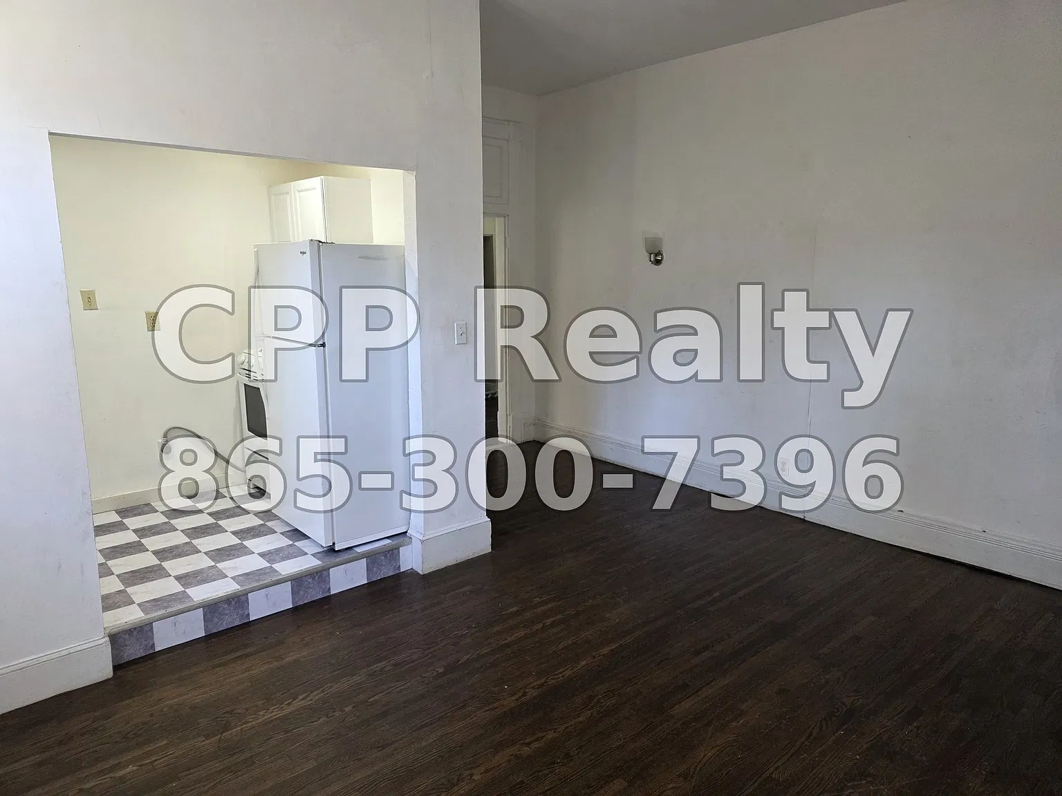 2 bed, 900 sqft, $1,350 — Photo 4