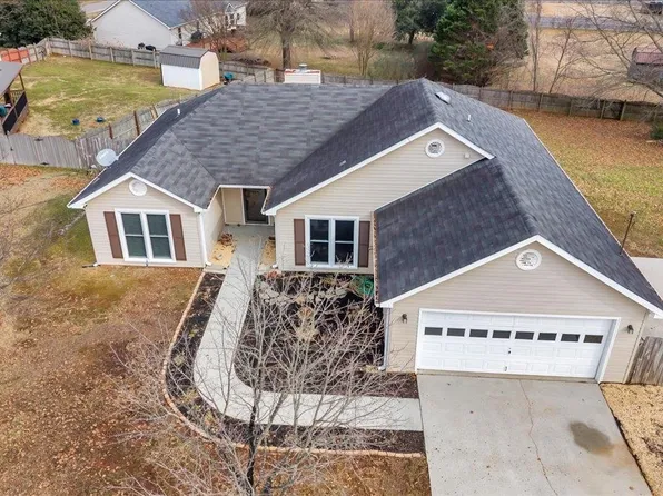 12588 Brandon Ln, Madison, AL 35756