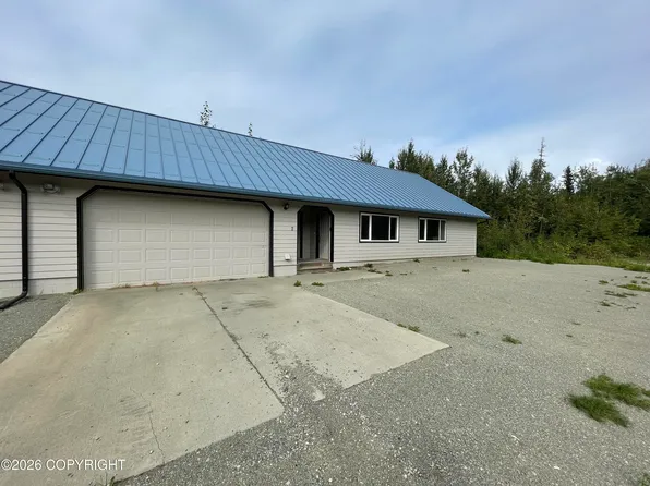 1825 N Silver Pond Cir, Wasilla, AK 99654