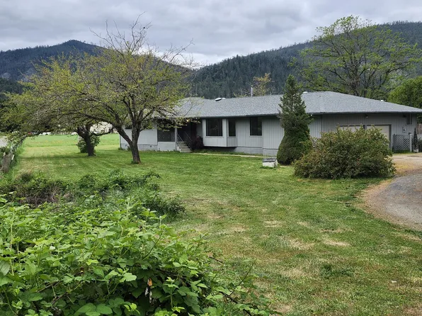 23940 Redwood Hwy, Kerby, OR 97531