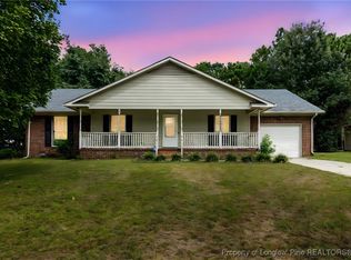 6924 Woodmark Dr, Fayetteville, NC 28314