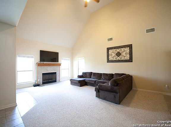5th image of 8907 Whitney Cir