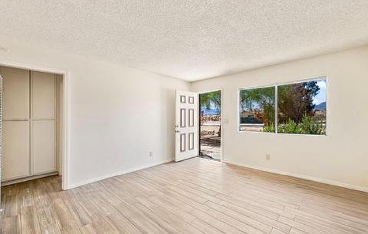 1st image of 73874 Slope Ave