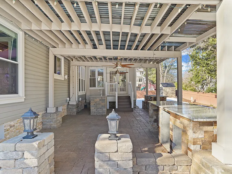 Outdoor Grill Area