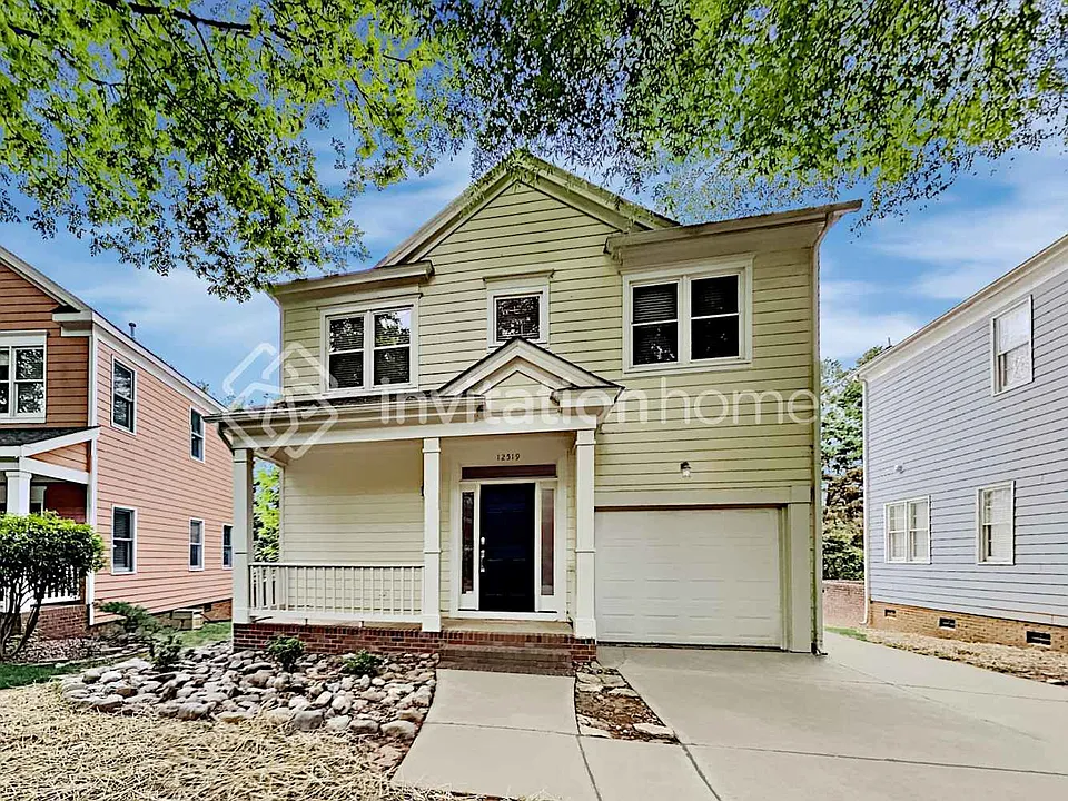 12519 Oak Park Ln