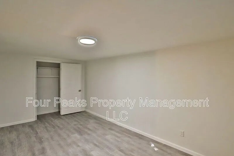 2 bed, 1.0 bath, 750 sqft, $1,275 — Photo 3
