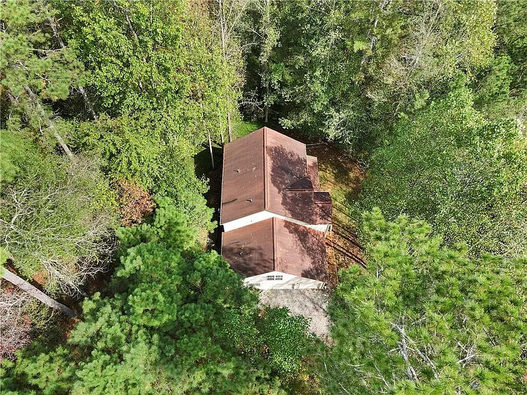 80 Castle Ct — Photo 31