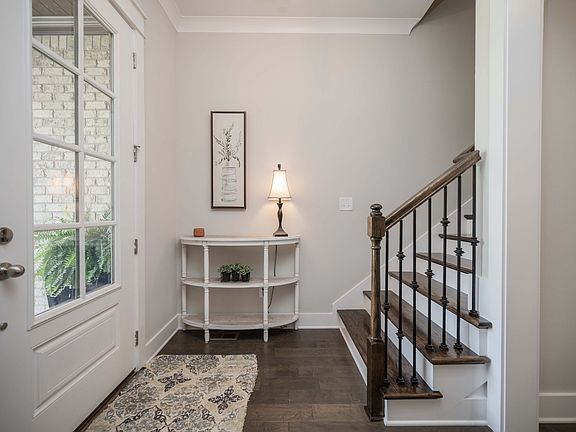 3rd image of 6909 Springwater St