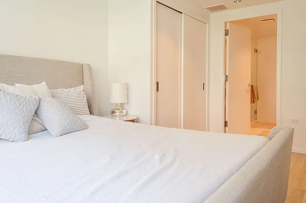 Rented by Real Easy LLC | media 43