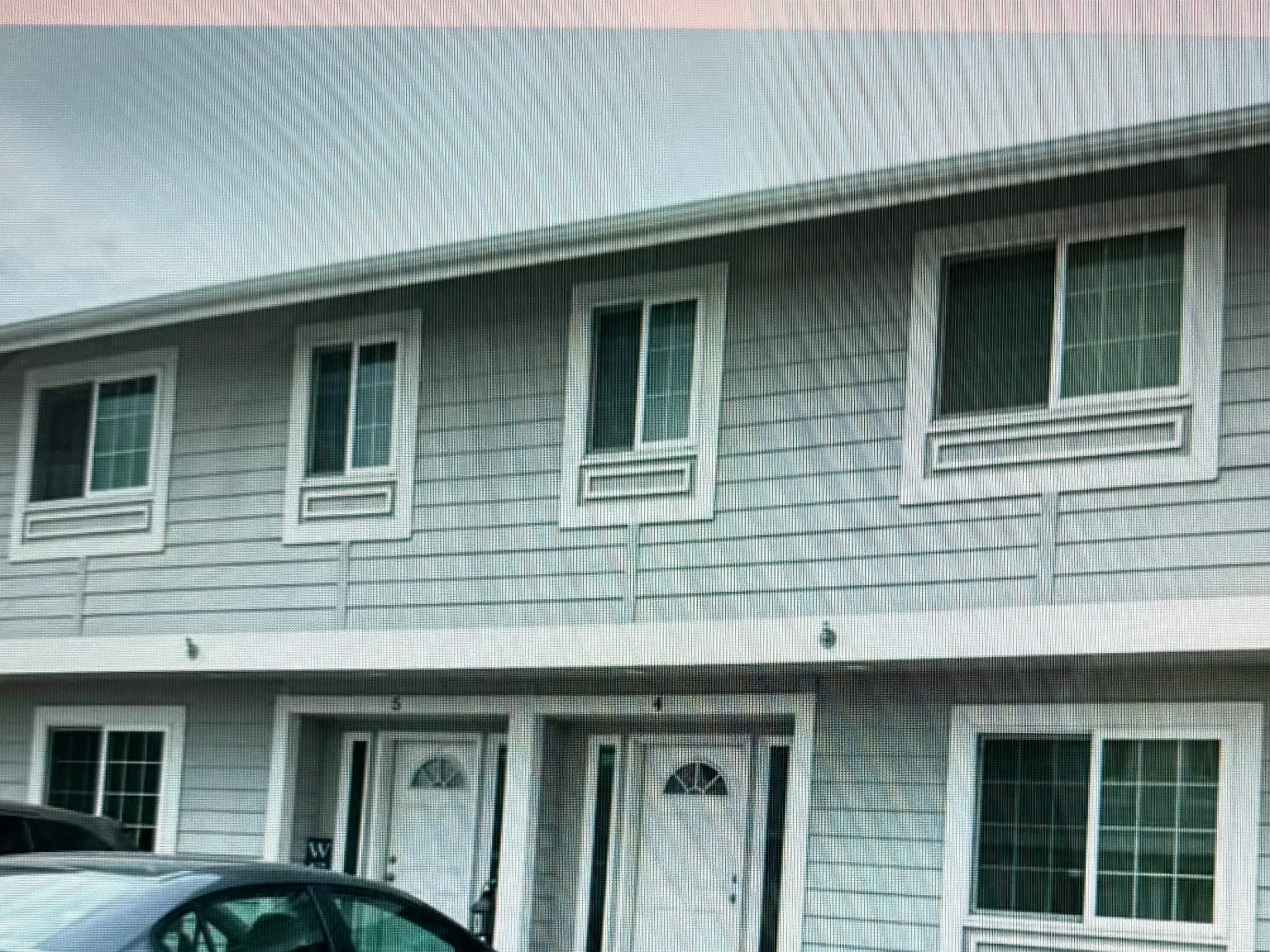 1015 N Baker Ave — Photo 3