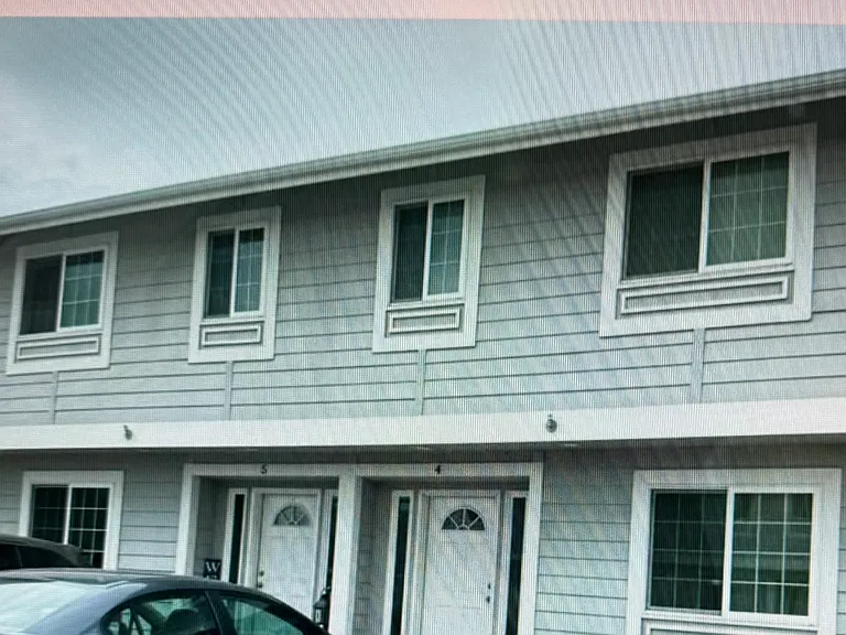 1050 N Alvin Ct #5 — Photo 3