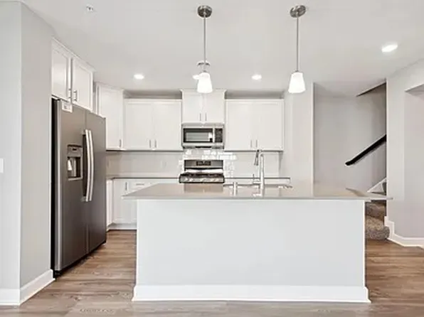 11022 Zest St NE Unit E, Blaine, MN 55449