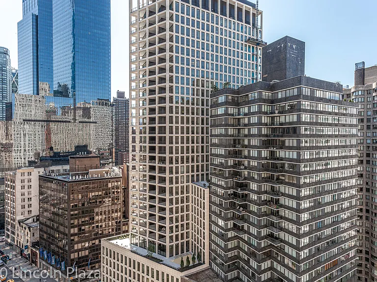 30 W 63rd St #24FGH — Photo 14